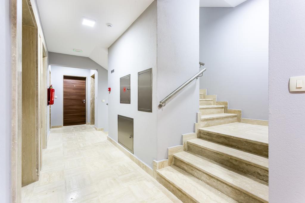 Primus Apartments Impera บุดวา ภายนอก รูปภาพ