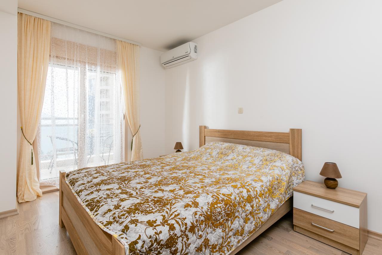 Primus Apartments Impera บุดวา ภายนอก รูปภาพ