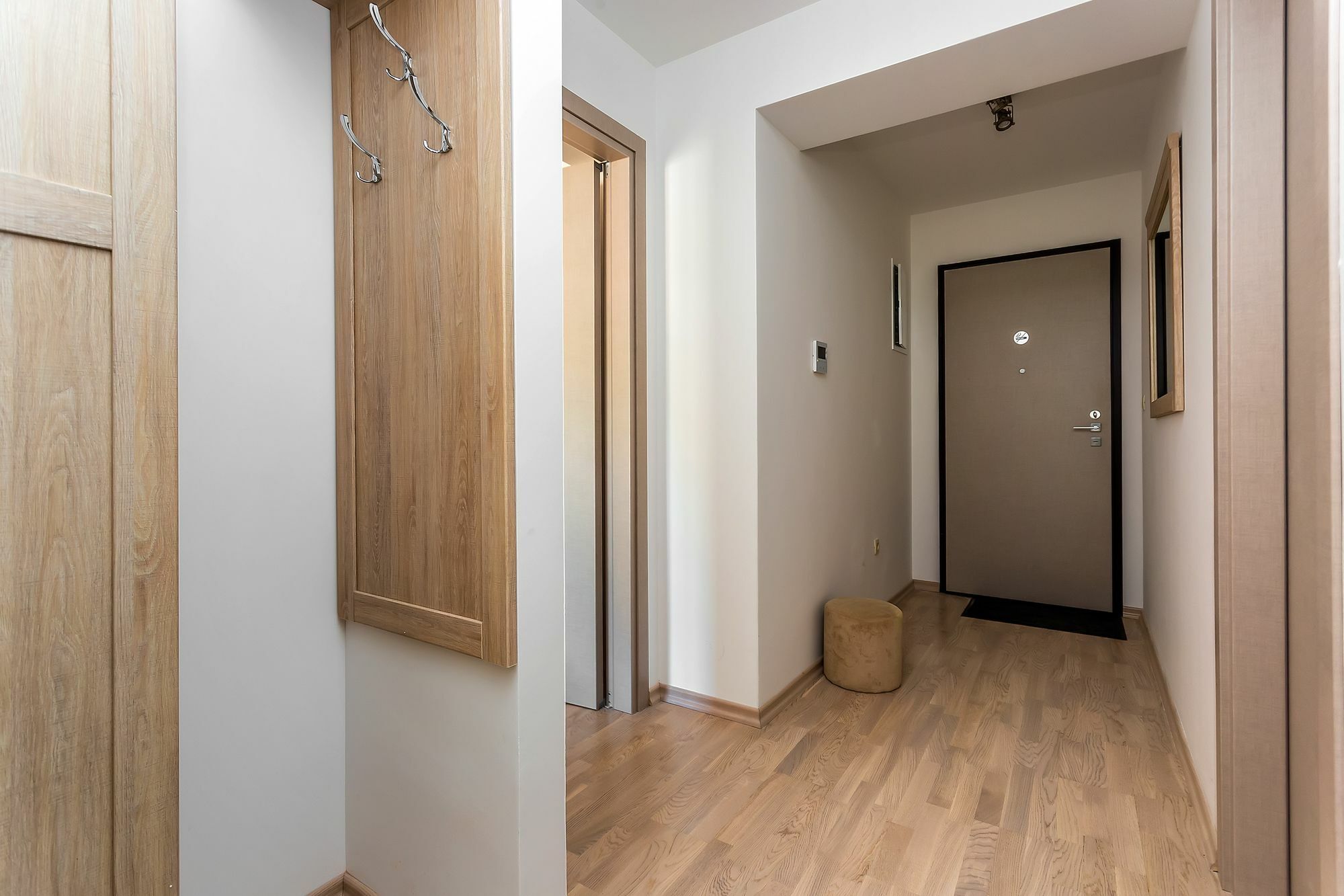 Primus Apartments Impera บุดวา ภายนอก รูปภาพ